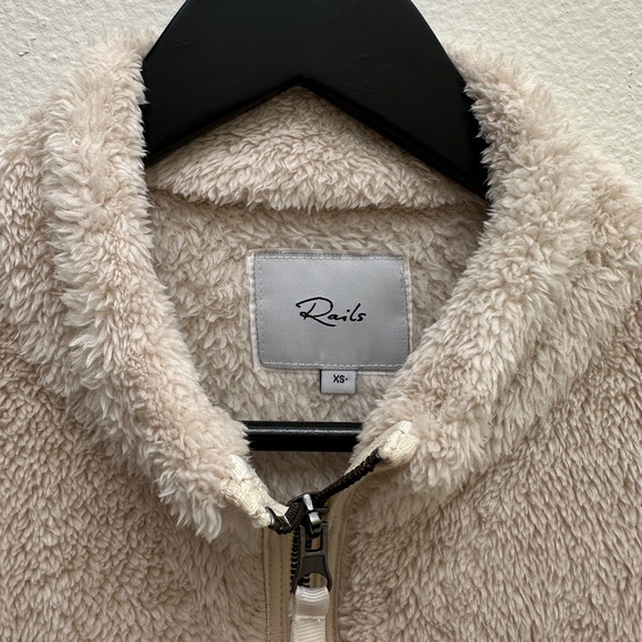Rails Austin Zip-Up Teddy Fleece - Picture 2 of 7
